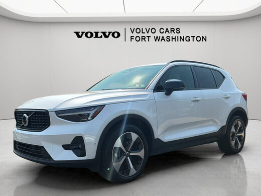 2026 Volvo XC40