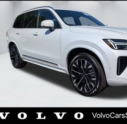 2026 Volvo XC90 Plug-In Hybrid