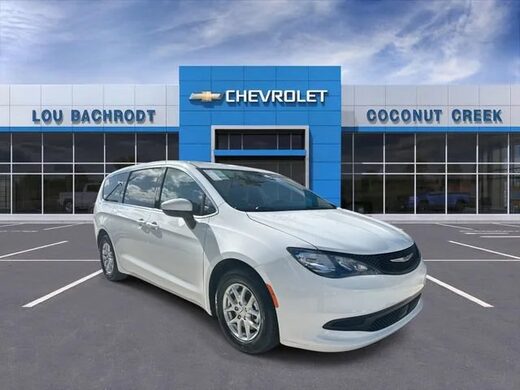 2023 Chrysler Voyager