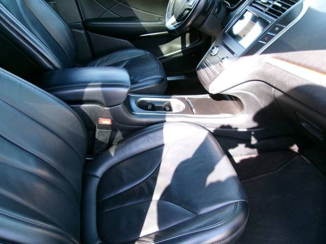 Photo 5