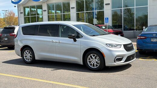 2024 Chrysler Pacifica