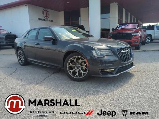 2018 Chrysler 300