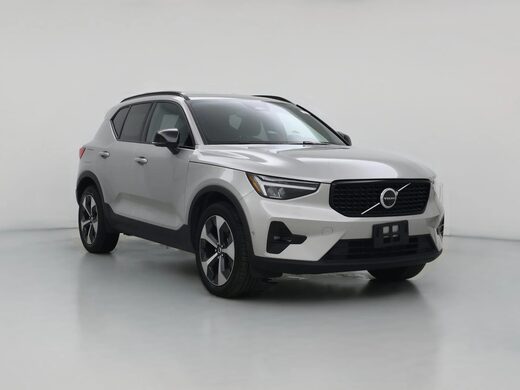 2025 Volvo XC40