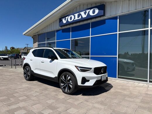 2026 Volvo XC40