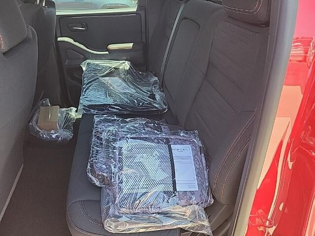 Photo 33