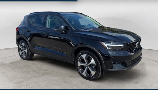 2026 Volvo XC40