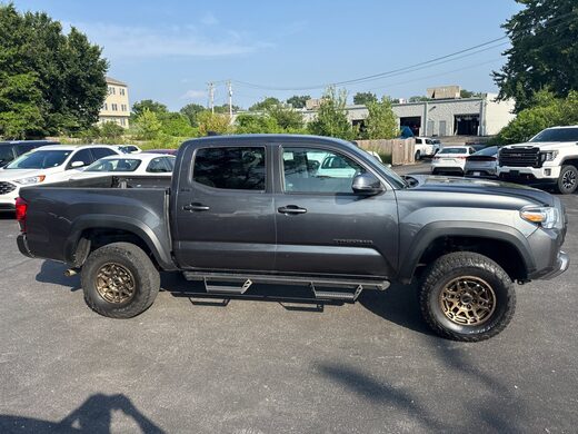 2023 Toyota Tacoma 4WD
