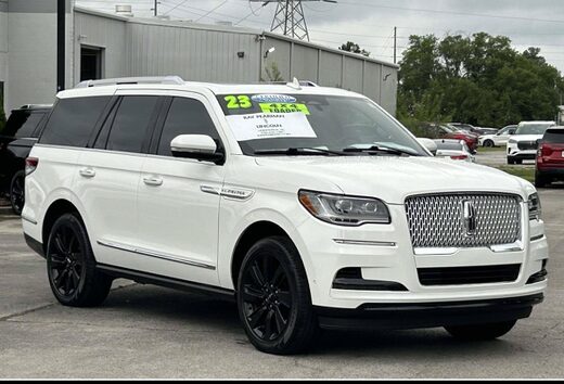 2023 Lincoln Navigator