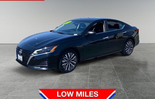 2025 Nissan Altima
