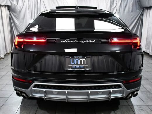 2022 Lamborghini Urus