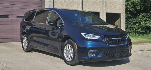 2025 Chrysler Pacifica