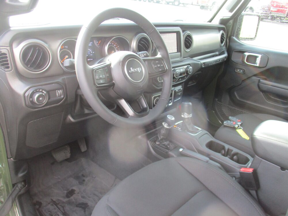 Photo 8