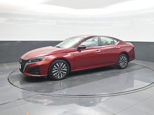 2025 Nissan Altima