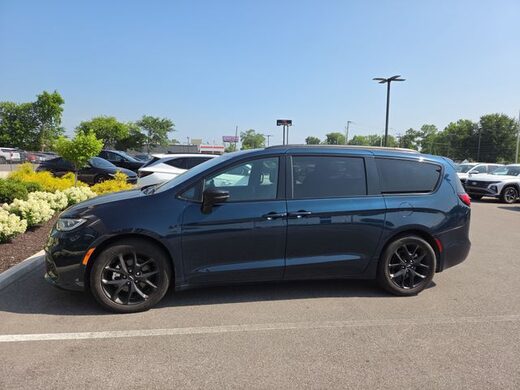 2025 Chrysler Pacifica