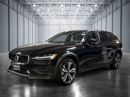 2025 Volvo V60 Cross Country