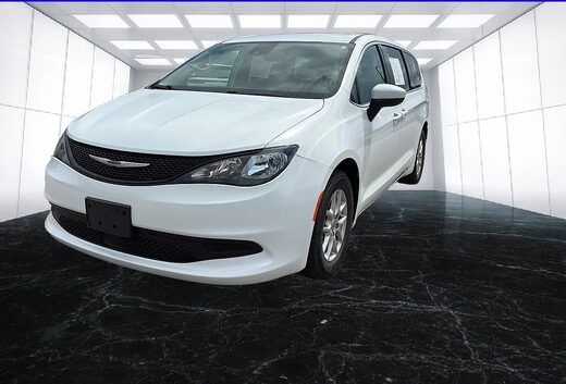 2023 Chrysler Voyager
