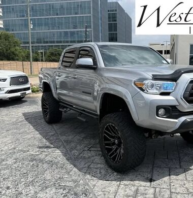 2023 Toyota Tacoma 4WD