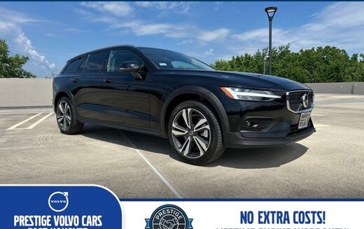 2025 Volvo V60 Cross Country