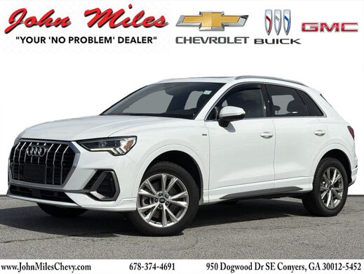 2022 Audi Q3