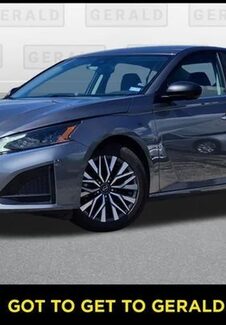 2025 Nissan Altima