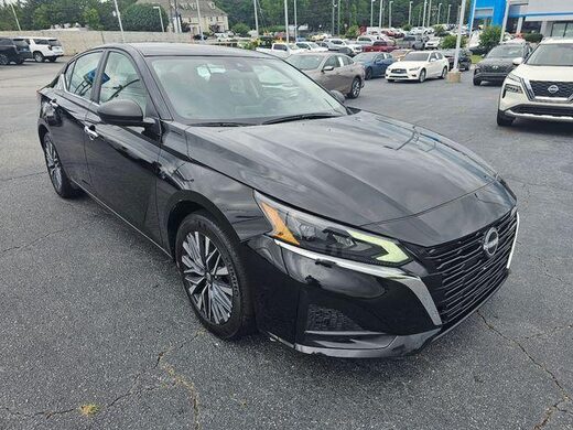 2025 Nissan Altima