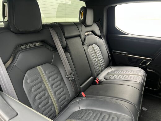 2022 Rivian R1T