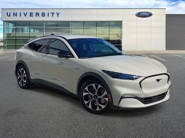 2025 Ford Mustang Mach-E