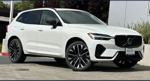 2026 Volvo XC60 Plug-In Hybrid