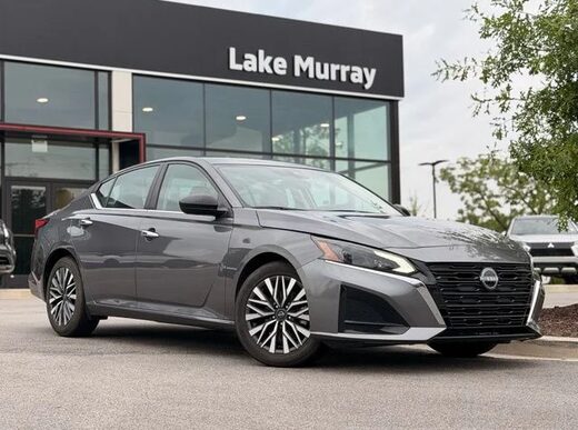 2025 Nissan Altima