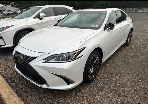 2025 Lexus ES