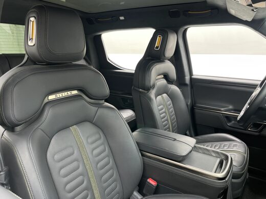 2022 Rivian R1T