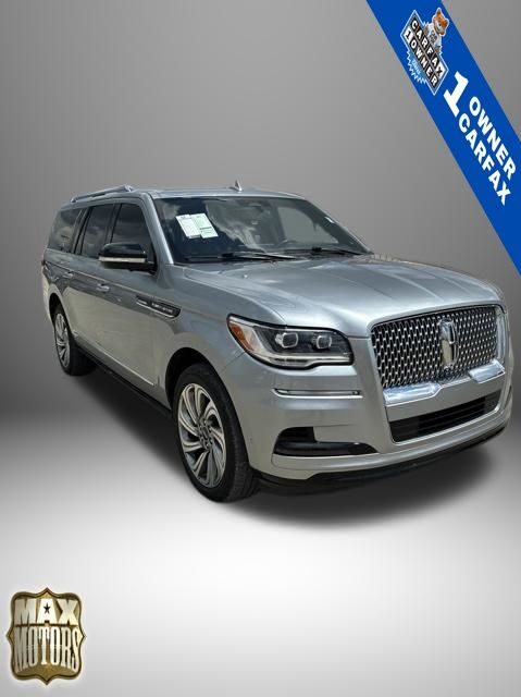 2023 Lincoln Navigator L