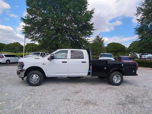 2026 RAM 3500 Chassis Cab
