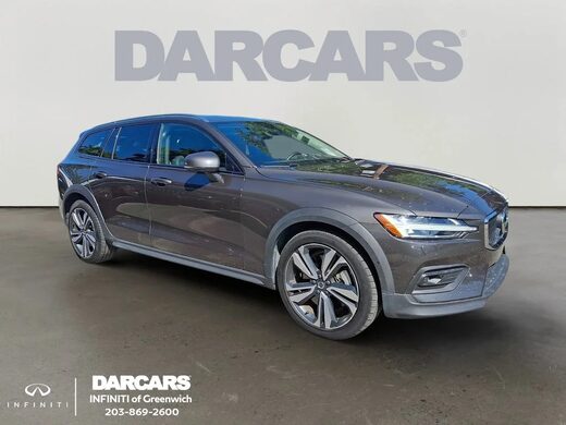 2025 Volvo V60 Cross Country