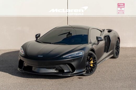2023 McLaren GT