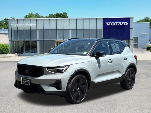 2026 Volvo XC40