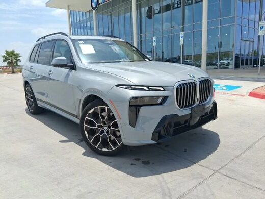 2024 BMW X7