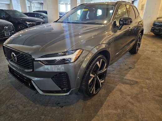 2026 Volvo XC60 Plug-In Hybrid