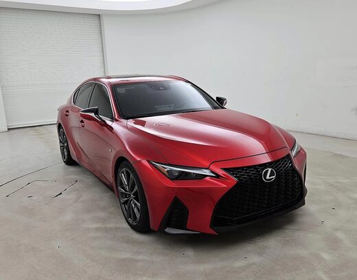2023 Lexus IS