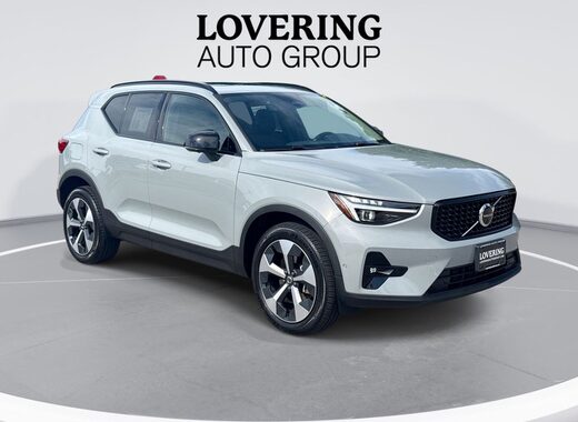 2026 Volvo XC40
