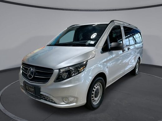 2023 Mercedes-Benz Metris Passenger Van