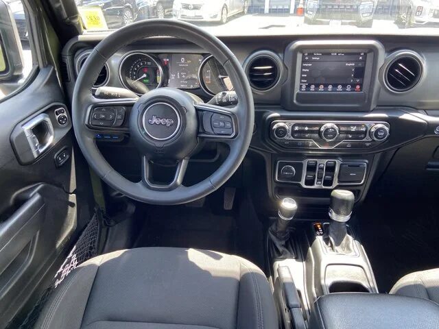 Photo 13