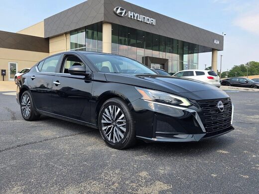 2025 Nissan Altima