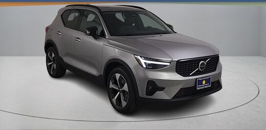 2026 Volvo XC40