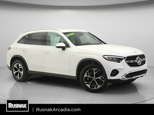 2025 Mercedes-Benz GLC