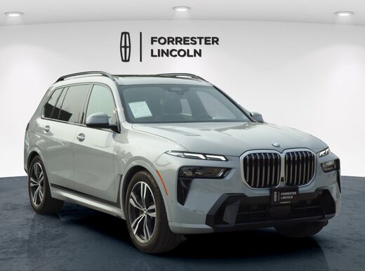 2023 BMW X7