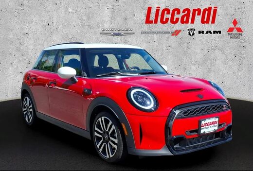 2024 MINI Hardtop 4 Door