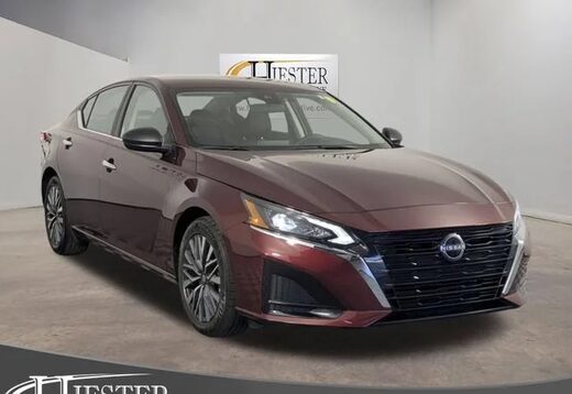 2025 Nissan Altima