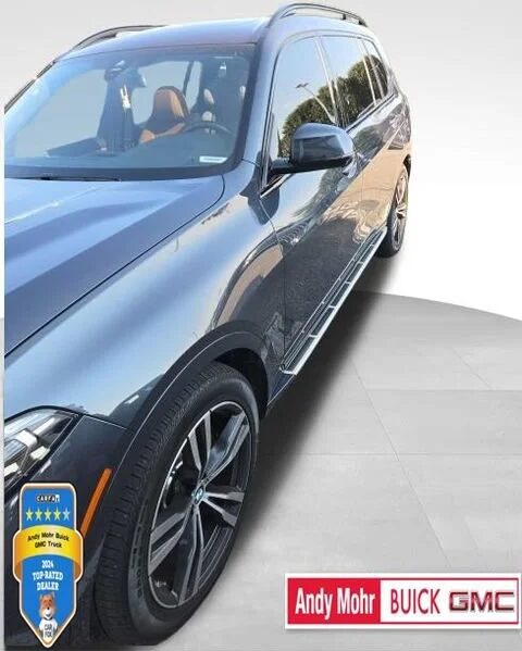 2022 BMW X7