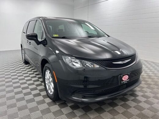 2023 Chrysler Voyager